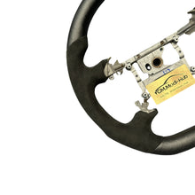 Load image into Gallery viewer, GM. Modi-Hub For Ford 1999-2004 Mustang Carbon Fiber Steering Wheel