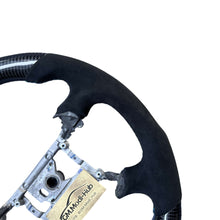 Load image into Gallery viewer, GM. Modi-Hub For Ford 1999-2004 Mustang Carbon Fiber Steering Wheel