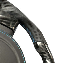 Load image into Gallery viewer, GM. Modi-Hub For Toyota 2006-2017 FJ Cruiser Carbon Fiber Steering Wheel