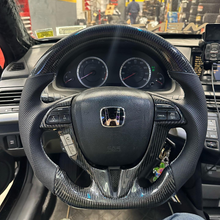 Load image into Gallery viewer, GM. Modi-Hub For Honda 2008-2012 8th gen Accord Coupe Carbon Fiber Steering Wheel