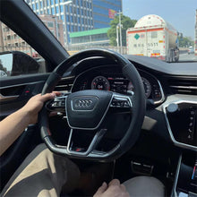 Load image into Gallery viewer, GM. Modi-Hub For Audi A6 A7 S3 S6 S7 RS3 RS6 E-tron RSQ8 Carbon Fiber Steering Wheel