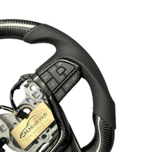 Load image into Gallery viewer, GM. Modi-Hub For Toyota 2020-2025 Highlander / Sienna Carbon Fiber Steering Wheel