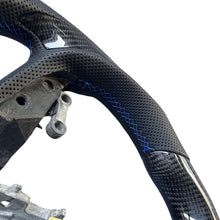 Load image into Gallery viewer, GM. Modi-Hub For Hyundai 2009 -2016 Genesis Coupe Carbon Fiber Steering Wheel