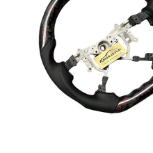 Load image into Gallery viewer, GM. Modi-Hub For Toyota 2008-2013 Sequoia / 2007-2013 Tundra Carbon Fiber Steering Wheel