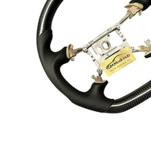 Load image into Gallery viewer, GM. Modi-Hub For Ford 1999-2004 Mustang Carbon Fiber Steering Wheel
