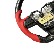 Load image into Gallery viewer, GM. Modi-Hub For Toyota 2020-2025 Highlander / Sienna Carbon Fiber Steering Wheel