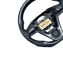 Load image into Gallery viewer, GM. Modi-Hub For Honda 3th gen CRV 2007-2011 Carbon Fiber Steering Wheel