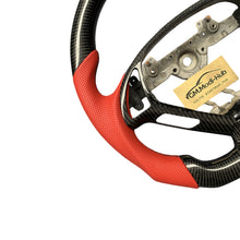 Load image into Gallery viewer, GM. Modi-Hub For Infiniti 2007-2013 G37 / EX35 / QX50 Carbon Fiber Steering Wheel