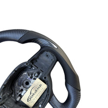 Load image into Gallery viewer, GM. Modi-Hub For Volvo 2019-2025 V60 Carbon Fiber Steering Wheel