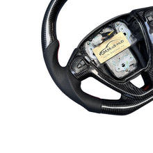 Load image into Gallery viewer, GM. Modi-Hub For Ford 2014-2019 Fiesta ST Carbon Fiber Steering Wheel