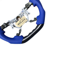 Load image into Gallery viewer, GM. Modi-Hub For Toyota 2008-2013 Sequoia / 2007-2013 Tundra Carbon Fiber Steering Wheel