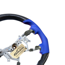 Load image into Gallery viewer, GM. Modi-Hub For Toyota 2008-2013 Sequoia / 2007-2013 Tundra Carbon Fiber Steering Wheel