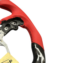 Load image into Gallery viewer, GM. Modi-Hub For Toyota 2020-2025 Highlander / Sienna LED Carbon Fiber Steering Wheel