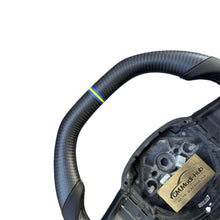 Load image into Gallery viewer, GM. Modi-Hub For Volvo 2019-2025 V60 Carbon Fiber Steering Wheel