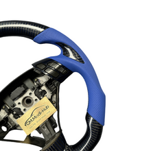 Load image into Gallery viewer, GM. Modi-Hub For Honda 2003-2007 Accord CL9 CL7 / Acura 2004-2008 TSX Carbon Fiber Steering Wheel