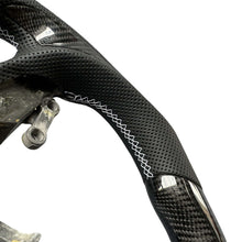 Load image into Gallery viewer, GM. Modi-Hub For Hyundai 2009 -2016 Genesis Coupe Carbon Fiber Steering Wheel