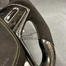 Load image into Gallery viewer, GM. Modi-Hub For Cadillac 2013-2019 ATS / 2014-2016 ELR / 2014-2019 CTS Carbon Fiber Steering Wheel