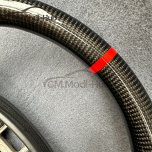 Load image into Gallery viewer, GM. Modi-Hub For Ford 2018-2020 Expedition Carbon Fiber Steering Wheel