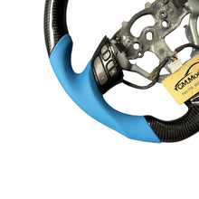 Load image into Gallery viewer, For 2003-2009 Mazda 3 Carbon Fiber Steering Wheel | GM. Modi-Hub