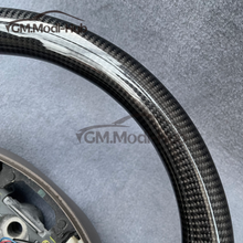 Load image into Gallery viewer, GM. Modi-Hub For Lexus 2000-2005 Lexus GS300 GS430 Carbon Fiber Steering Wheel