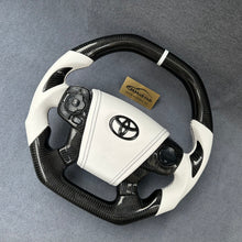 Load image into Gallery viewer, GM. Modi-Hub For Toyota 2014-2017 7th gen Camry Carbon Fiber Steering Wheel