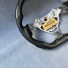 Load image into Gallery viewer, GM. Modi-Hub For Toyota 2014-2019 Highlander / 2015-2020 Sienna Carbon Fiber Steering Wheel