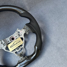 Load image into Gallery viewer, GM. Modi-Hub For Toyota 2014-2019 Highlander / 2015-2020 Sienna Carbon Fiber Steering Wheel