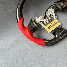 Load image into Gallery viewer, GM. Modi-Hub For Subaru 2008-2014 Forester/ Legacy BP5 BP9 /Impreza WRX STI Carbon Fiber Steering Wheel