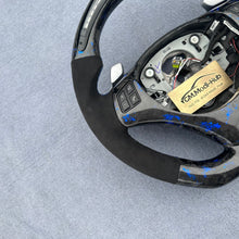 Load image into Gallery viewer, GM. Modi-Hub For BMW E82 E88 E90/E91/E92/E93 E84 Carbon Fiber Steering Wheel