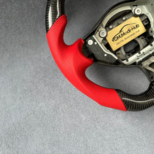 Load image into Gallery viewer, GM. Modi-Hub For Nissan 2009-2020 Z Coupe 370Z / Sentra /Maxima /Juke Carbon Fiber Steering Wheel