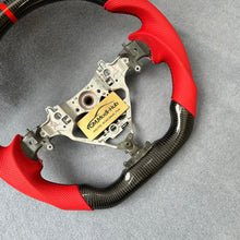 Load image into Gallery viewer, GM. Modi-Hub For Toyota 2014-2019 Highlander / 2015-2020 Sienna Carbon Fiber Steering Wheel