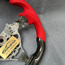 Load image into Gallery viewer, GM. Modi-Hub For Toyota 2013-2018 Harrier Avalon / 2014-2017 Camry Carbon Fiber Steering Wheel