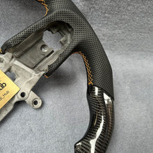 Load image into Gallery viewer, GM. Modi-Hub For Jeep 2019-2026 Wrangler / 2018-2026 Gladiator Carbon Fiber Steering Wheel