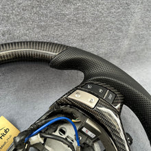 Load image into Gallery viewer, GM. Modi-Hub For Lexus 2013-2015 ES300 350 / GS350 450 / RX350 450 Carbon Fiber Steering Wheel