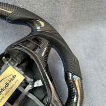 Load image into Gallery viewer, GM. Modi-Hub For Hyundai 2009 -2016 Genesis Coupe Carbon Fiber Steering Wheel