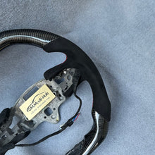 Load image into Gallery viewer, GM. Modi-Hub For Cadillac 2020-2026 CT4 / CT5 / 2019-2025 XT4 Carbon Fiber Steering Wheel