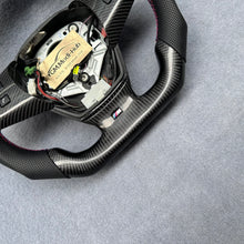 Load image into Gallery viewer, GM. Modi-Hub For BMW X3 X5 X6 E83 E70 E71 E72 Carbon Fiber Steering Wheel