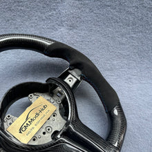 Load image into Gallery viewer, GM. Modi-Hub For BMW M5 M6 F01 F02 F03 F04 F10 F11 F06 F12 F13 F10 F06 F12 F13 Carbon Fiber Steering Wheel