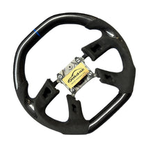 Load image into Gallery viewer, GM. Modi-Hub For GMC 2003-2007 Hummer H2 / Savana / Sierra Carbon Fiber Steering Wheel