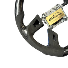 Load image into Gallery viewer, GM. Modi-Hub For Cadillac 2003-2006 Escalade Carbon Fiber Steering Wheel