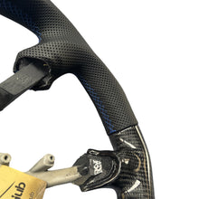 Load image into Gallery viewer, GM. Modi-Hub For Chevrolet 1997-2004 Corvette C5 Carbon Fiber Steering Wheel