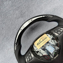 Load image into Gallery viewer, GM. Modi-Hub For BMW E82 E88 E90/E91/E92/E93 E84 Carbon Fiber Steering Wheel