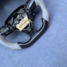 Load image into Gallery viewer, GM. Modi-Hub For Toyota 2007-2010 Camry /2009-2012 Venza Carbon Fiber Steering Wheel