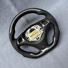 Load image into Gallery viewer, GM. Modi-Hub For BMW E82 E88 E90/E91/E92/E93 E84 Carbon Fiber Steering Wheel