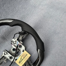 Load image into Gallery viewer, GM. Modi-Hub For Cadillac 2008-2009 XLR / 2008-2013 CTS / 2008-2011 STS / 2010-2013 SRX Carbon Fiber Steering Wheel