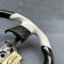 Load image into Gallery viewer, GM. Modi-Hub For Nissan 2003-2010 350Z Carbon Fiber Steering Wheel