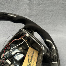 Load image into Gallery viewer, GM. Modi-Hub For Volvo 2011-2018 V60 Carbon Fiber Steering Wheel