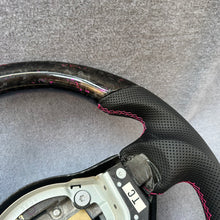 Load image into Gallery viewer, GM. Modi-Hub For Nissan 2009-2020 Z Coupe 370Z /Sentra / Maxima /Juke Carbon Fiber Steering Wheel