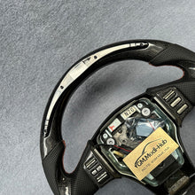 Load image into Gallery viewer, GM. Modi-Hub For Infiniti 2003-2006 G35 Carbon Fiber Steering Wheel