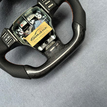 Load image into Gallery viewer, GM. Modi-Hub For Infiniti 2003-2006 G35 Carbon Fiber Steering Wheel